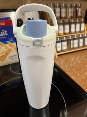 New! Owala White & Light Blue Insulated Water Bottle with Handle